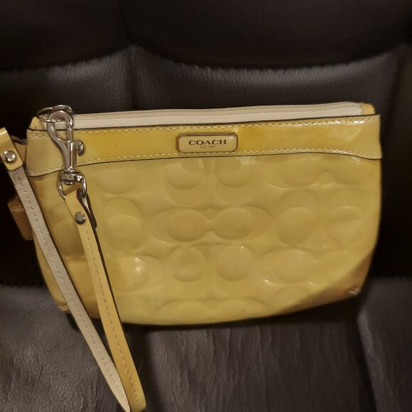 Coach Yellow Patent Leather Embossed Wristlet - Picture 2 of 9